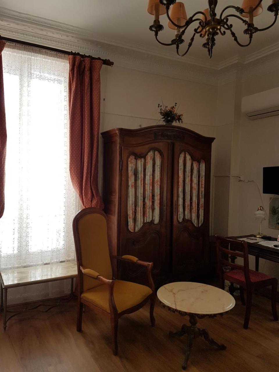 Hotel Cronstadt Ницца Экстерьер фото